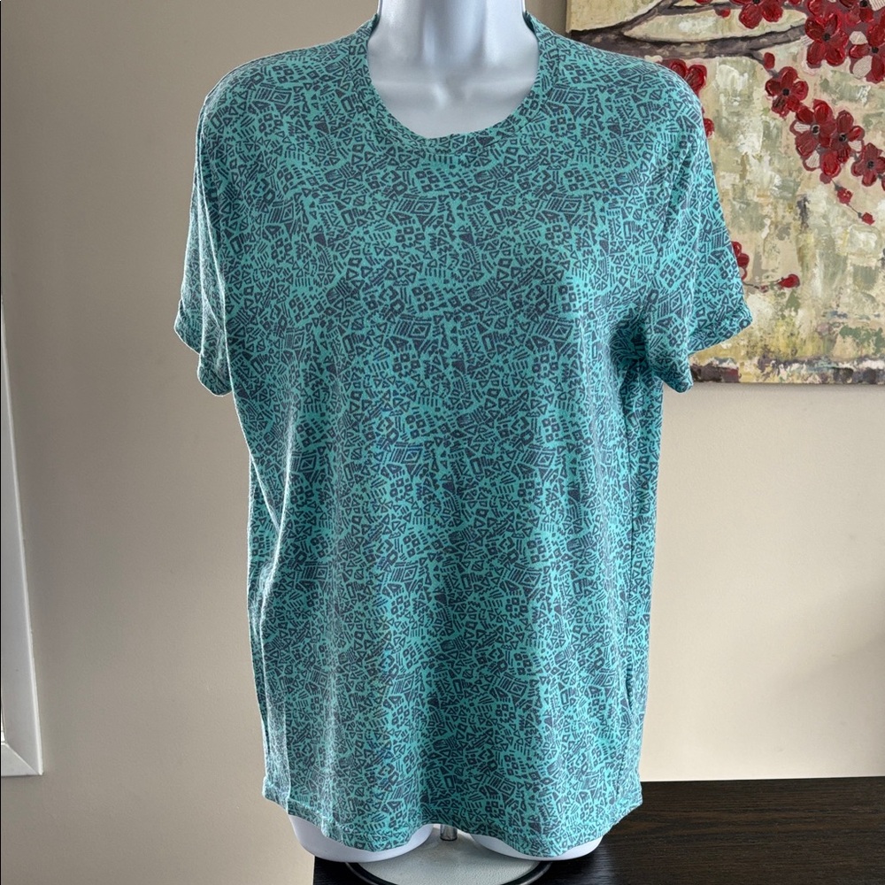 Hollister short sleeve shirt